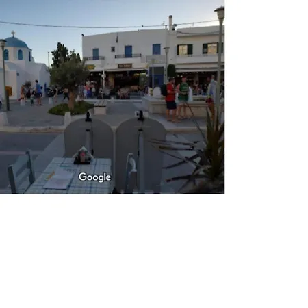 Comfy In Main Town Of Naxos Apartment